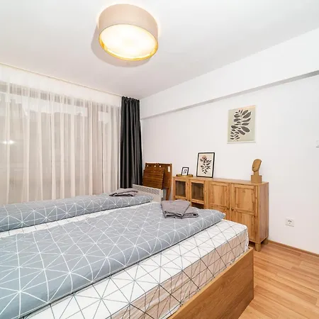 Cozy 2bdrm *